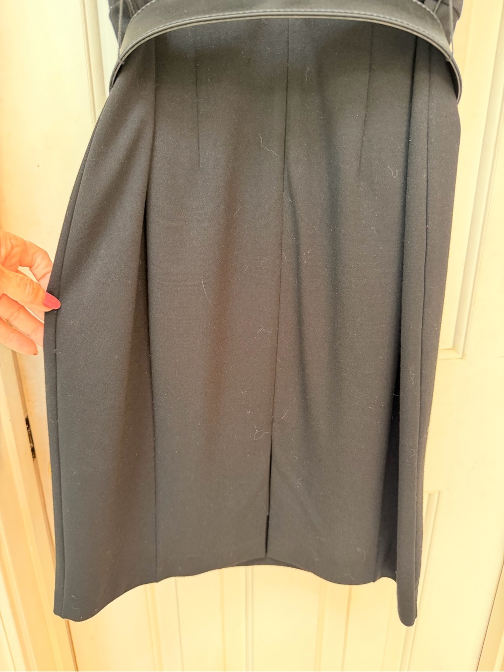 White House Black Market Black V-Neck Sleeveless Midi Dress with Wide Belt, Sz 6 - Picture 9 of 12